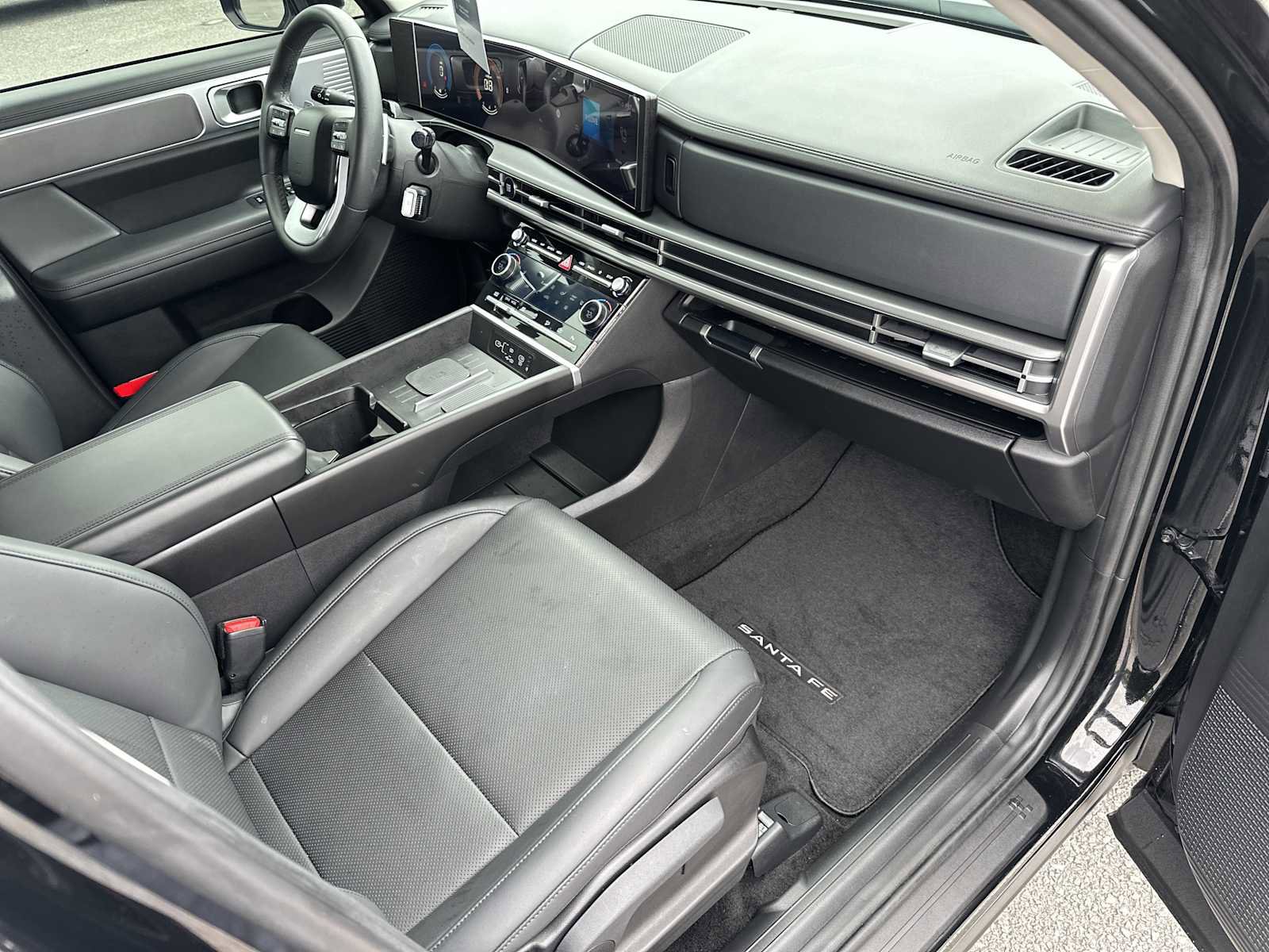 Used 2024 Hyundai Santa Fe XRT image 28