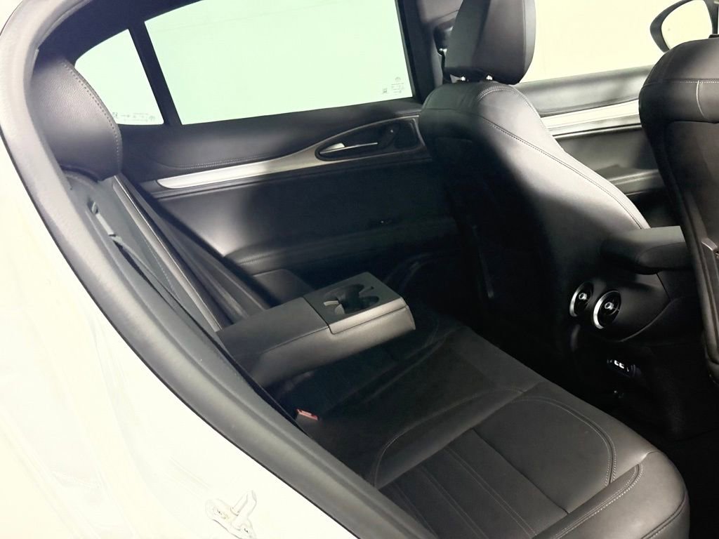 Used 2024 Alfa Romeo Stelvio Veloce image 32