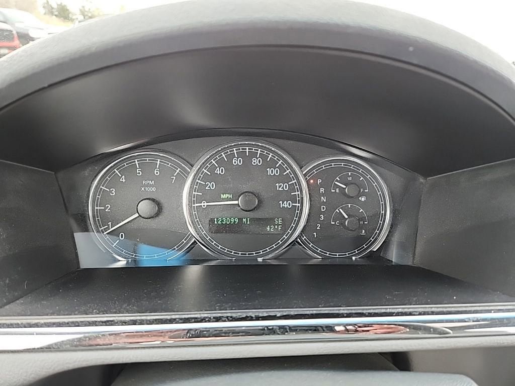 Used 2006 Buick LaCrosse CXS FWD image 14