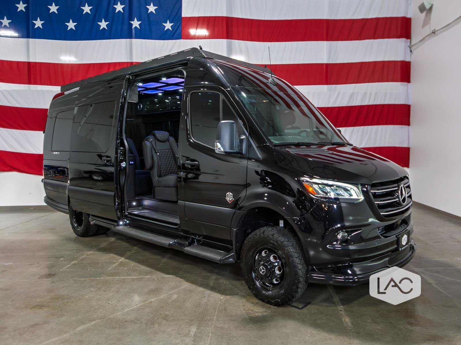 Used 2025 Mercedes-Benz Sprinter 3500 image 13