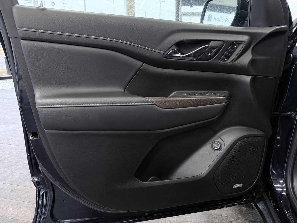 Used 2021 GMC Acadia Denali w/ Trailering Package FWD image 25