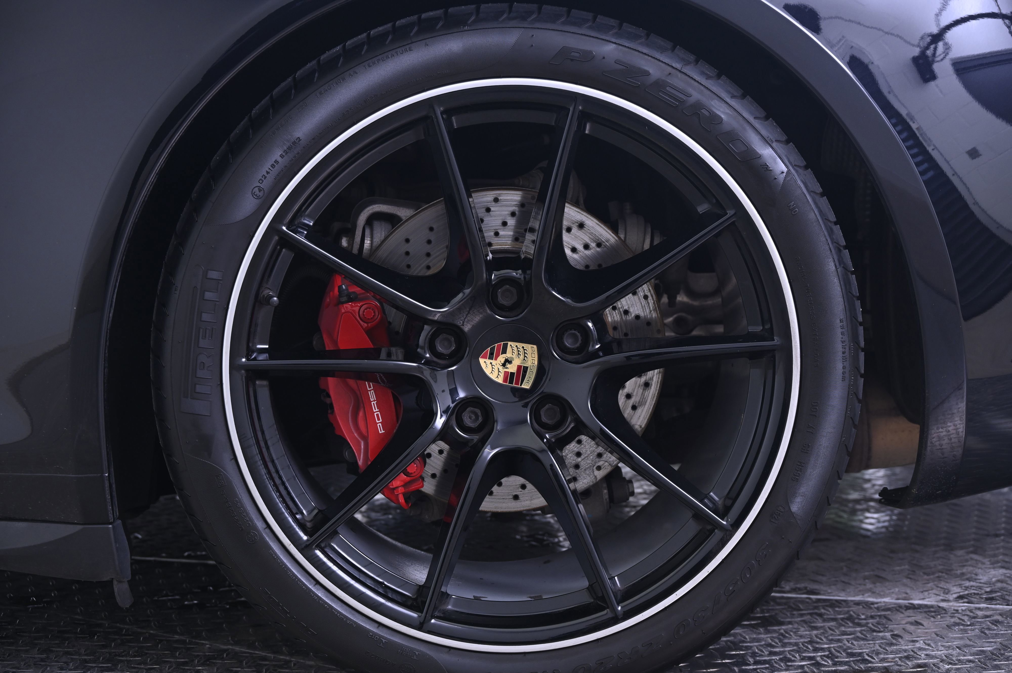 Used 2015 Porsche 911 Targa 4S image 16