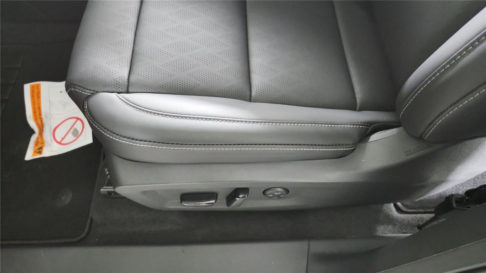 New 2026 Nissan Murano Platinum w/ Cargo Package AWD/4WD image 11