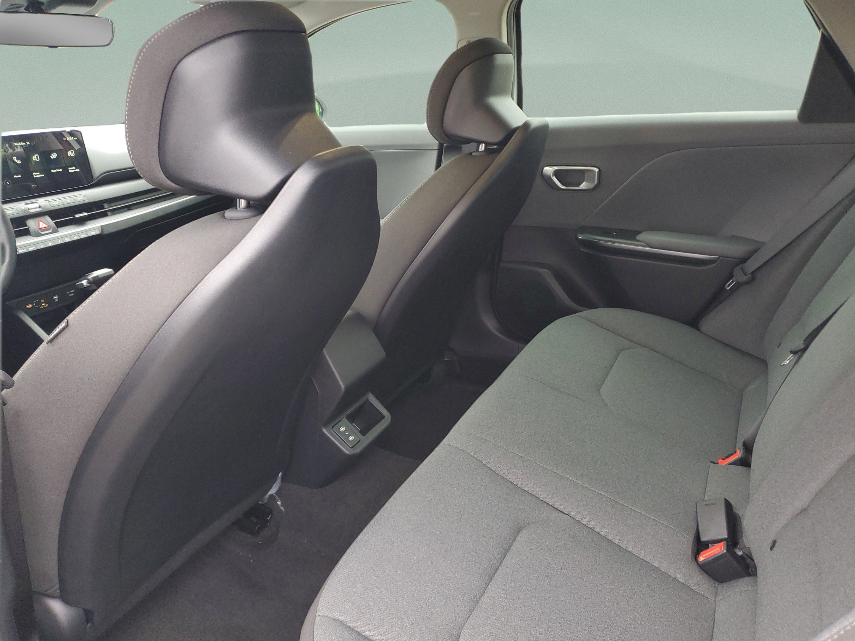 New 2025 Kia K4 FWD image 26