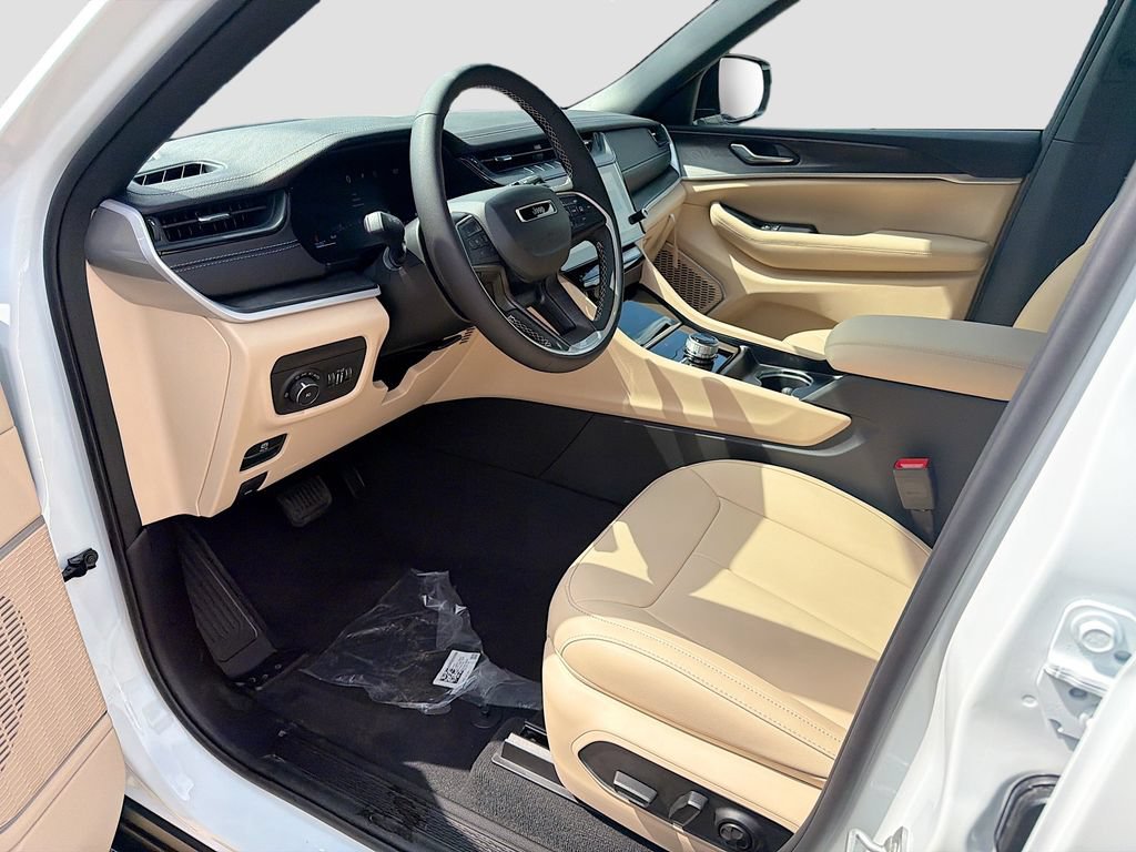 New 2026 Jeep Grand Cherokee L Limited AWD/4WD image 27