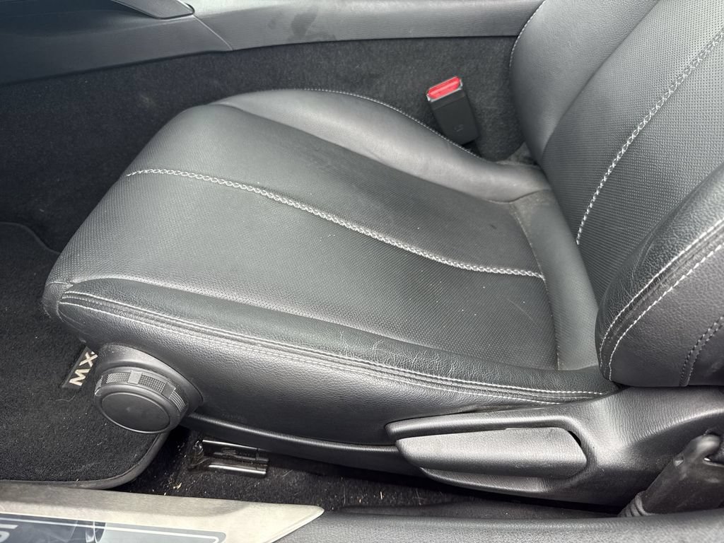 Used 2020 MAZDA MX-5 Miata RF Grand Touring RWD image 21