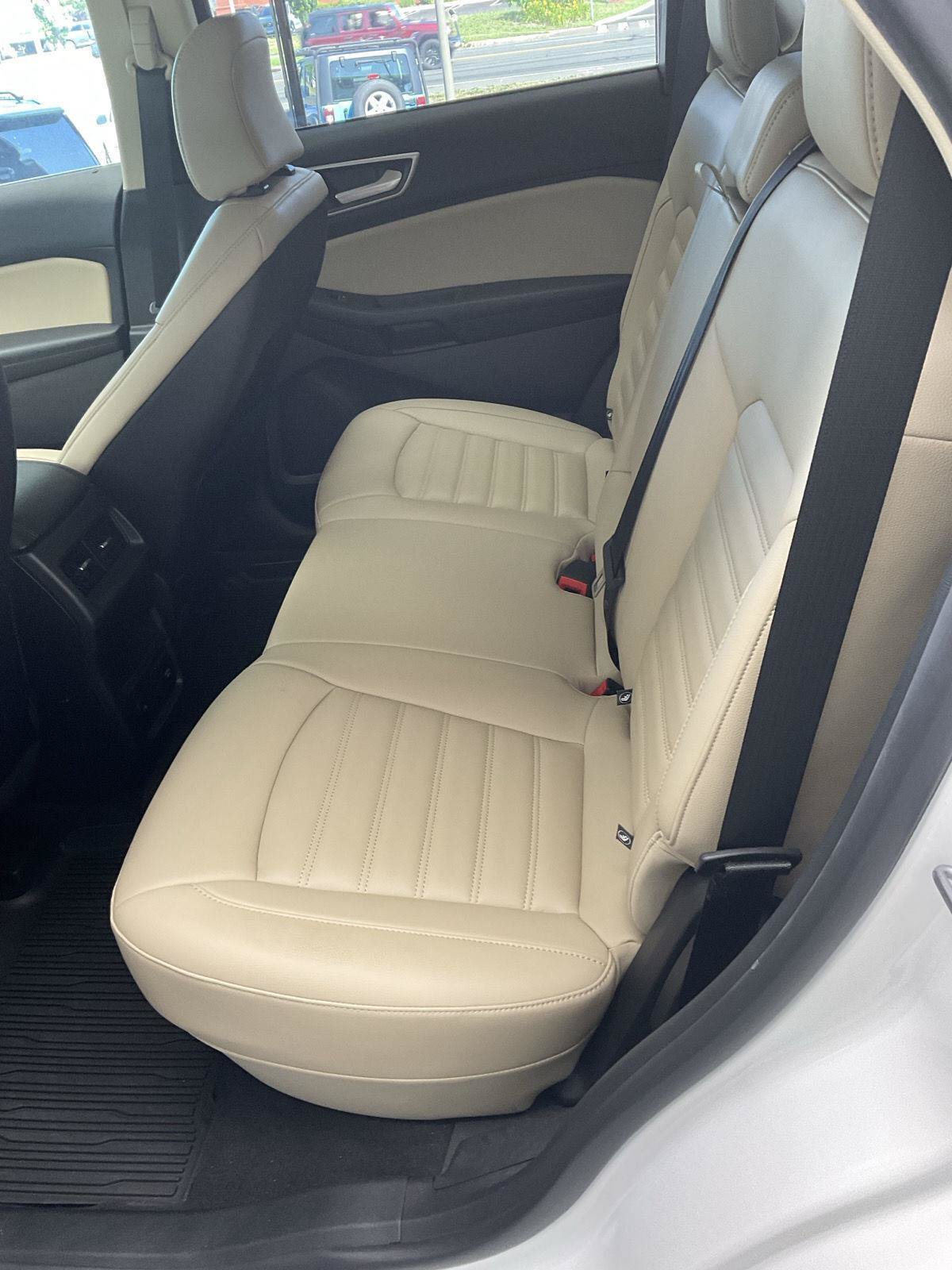 Used 2023 Ford Edge SEL w/ Convenience Package AWD/4WD image 10