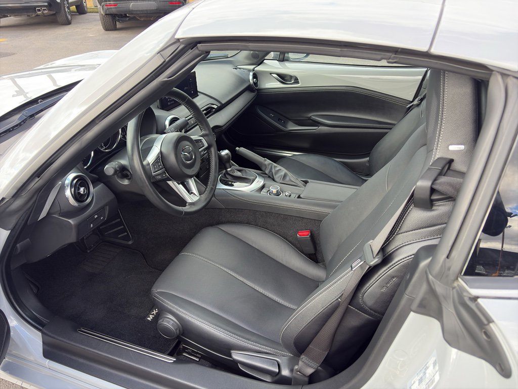 Used 2024 MAZDA MX-5 Miata RF Grand Touring image 12