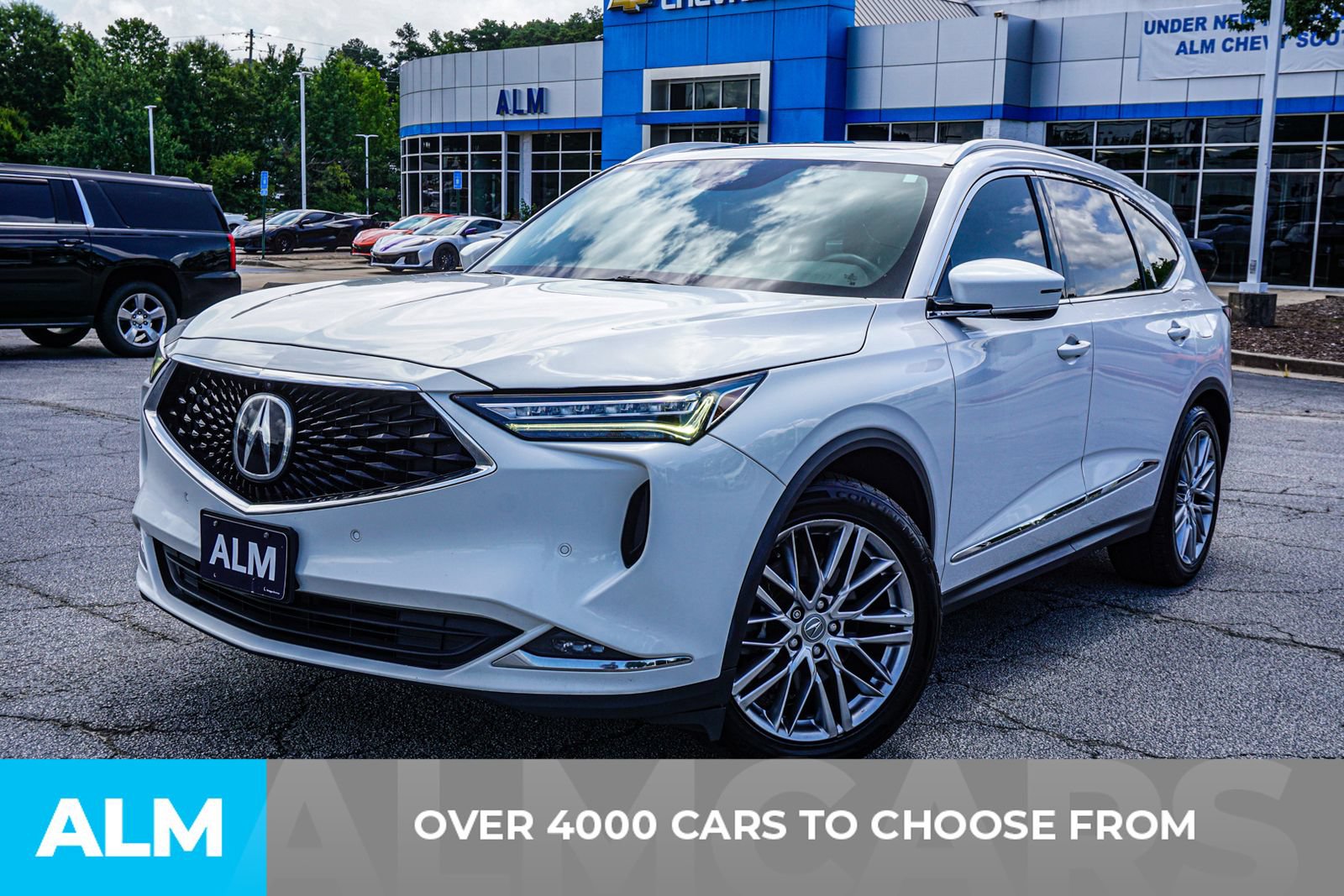 Used 2023 Acura MDX w/ Advance Package AWD/4WD image 2