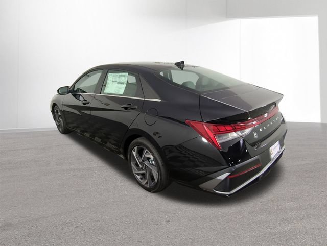 New 2026 Hyundai Elantra Limited FWD image 33