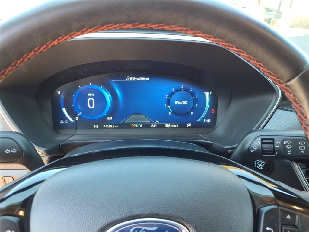 Used 2022 Ford Escape SEL w/ SEL Stealth AWD Package image 18
