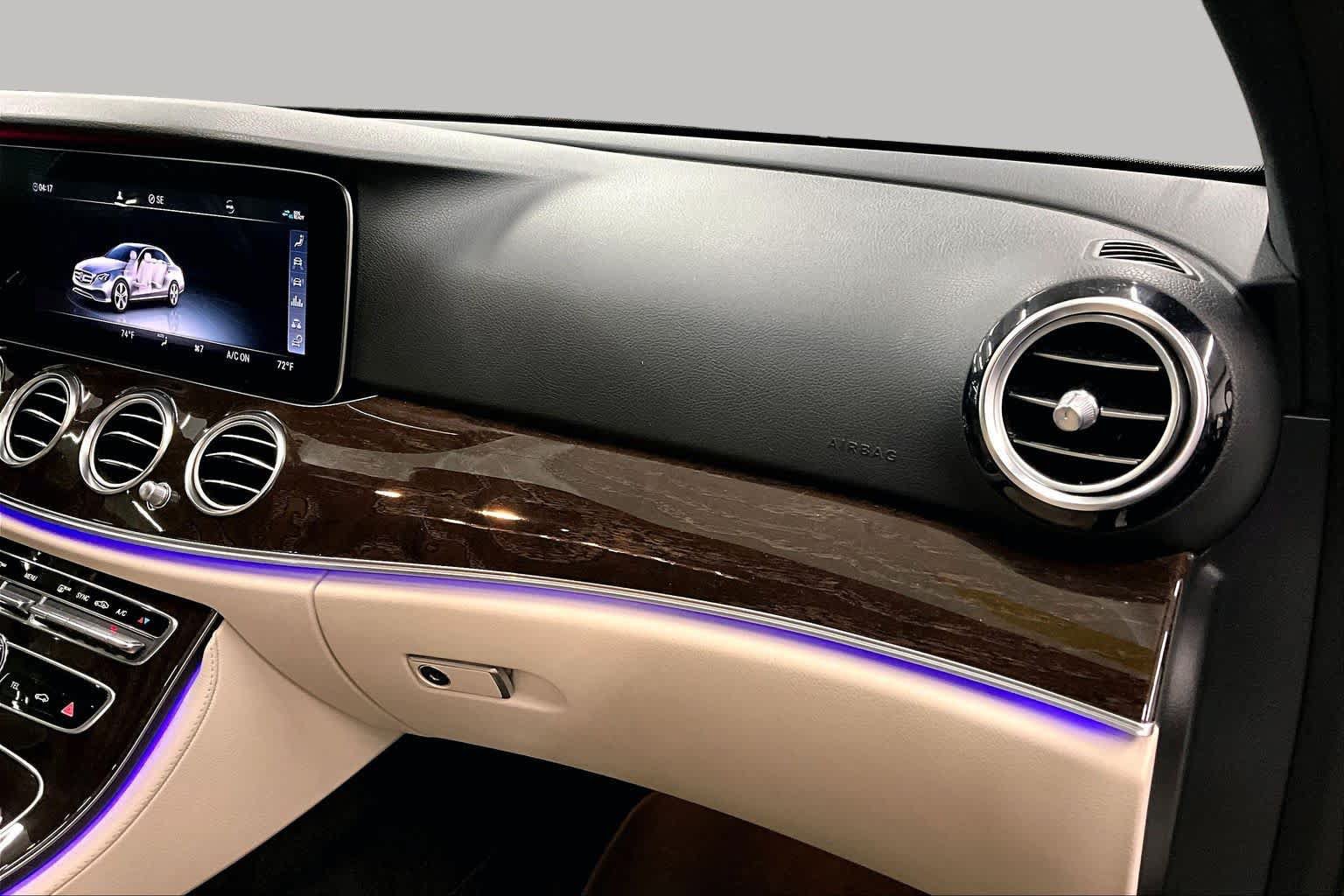 Used 2020 Mercedes-Benz E 350 Sedan image 18