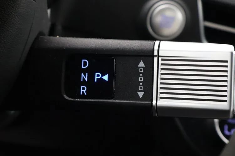 Used 2025 Hyundai Sonata SEL FWD image 33