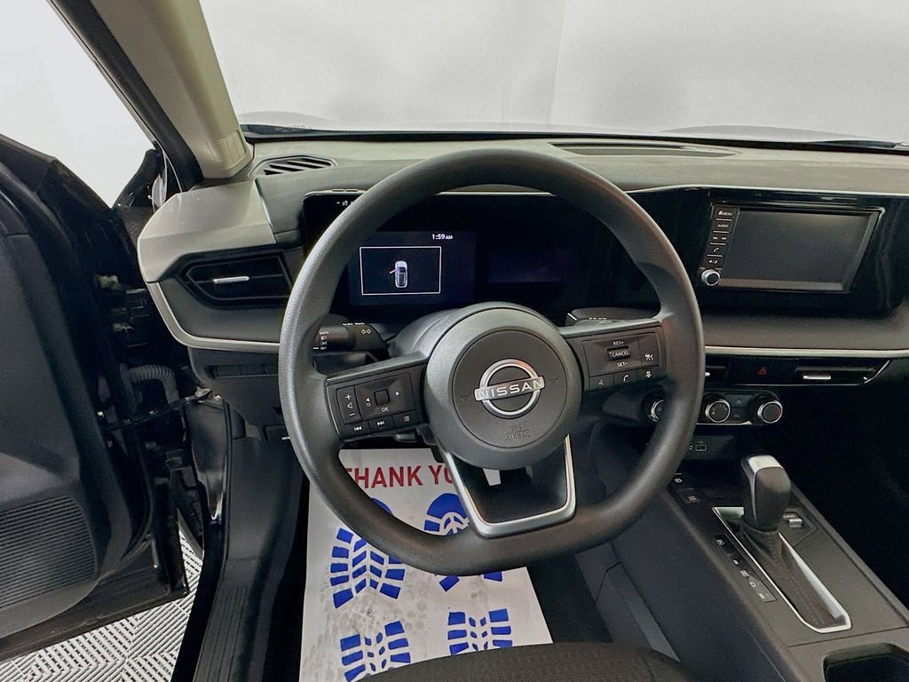 Certified 2025 Nissan Kicks S image 17