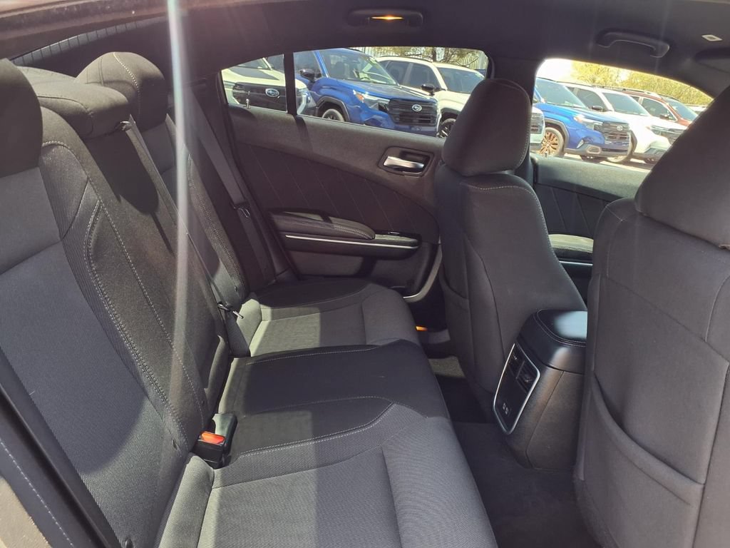 Used 2022 Dodge Charger SXT RWD image 21