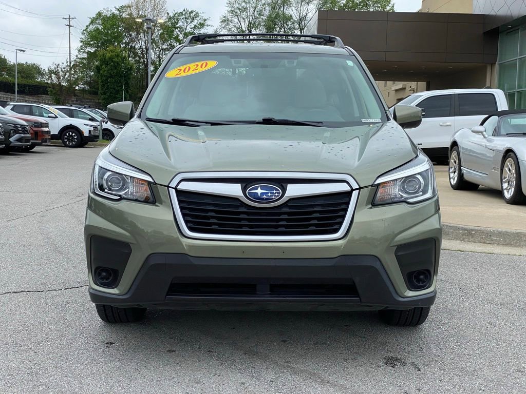 Used 2020 Subaru Forester Premium image 2