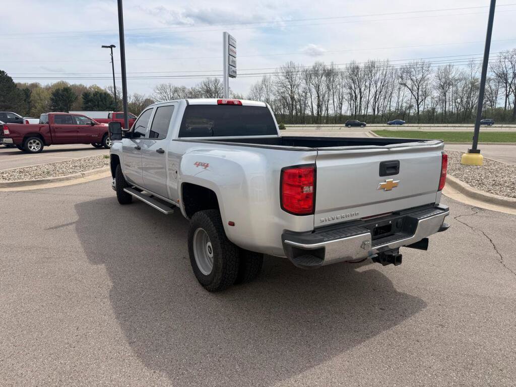 Used 2016 Chevrolet Silverado 3500 W/T w/ WT Convenience Package image 5