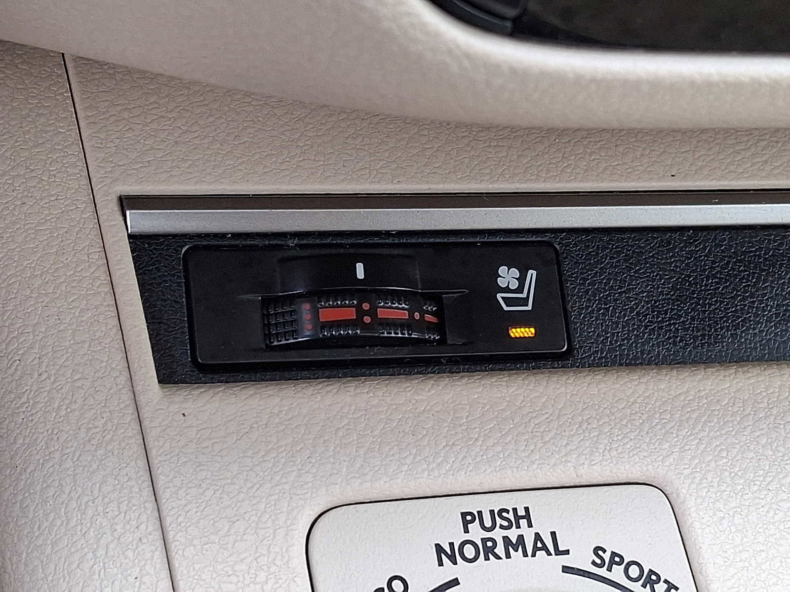 Used 2015 Lexus ES 350 w/ Premium Package image 21