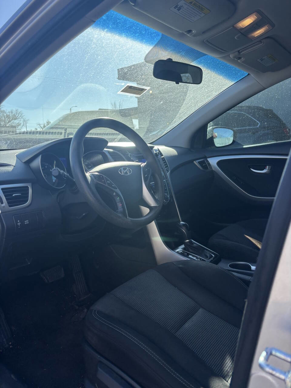 Used 2017 Hyundai Elantra GT image 7