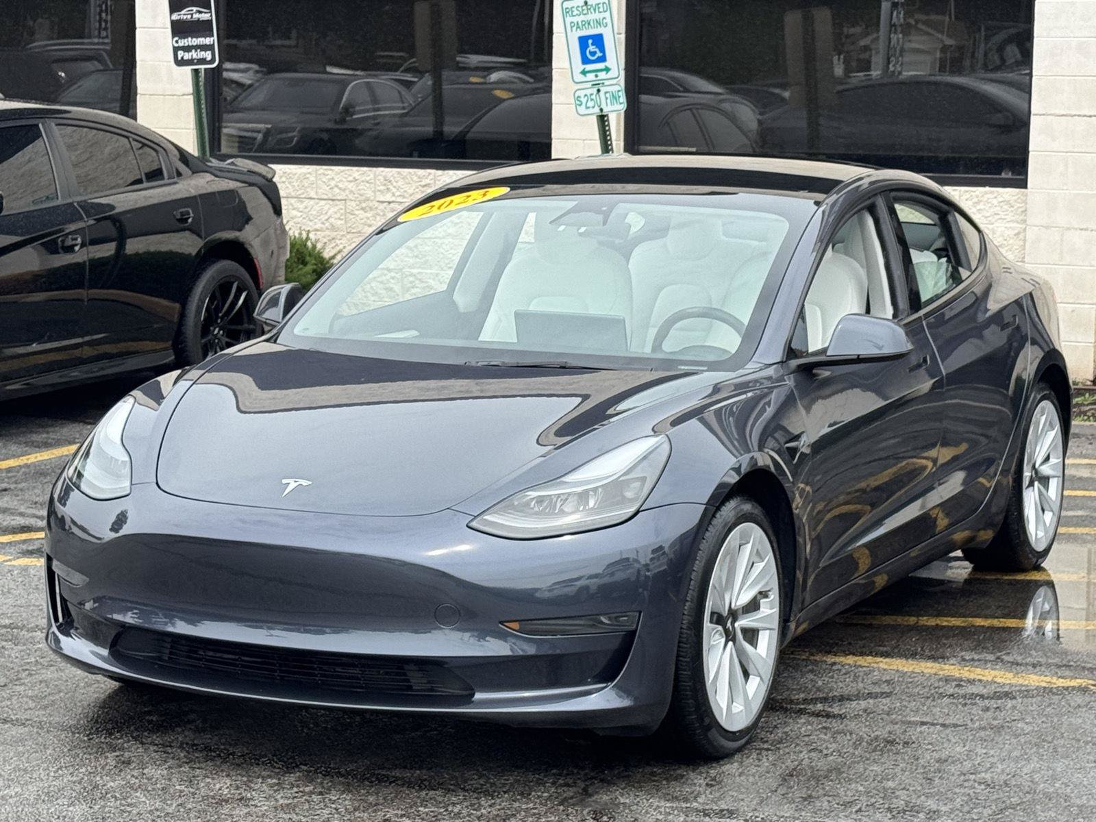 Used 2023 Tesla Model 3 Standard Range RWD image 21