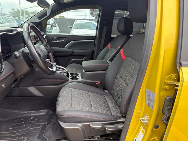 Used 2023 Chevrolet Colorado Z71 AWD/4WD image 17