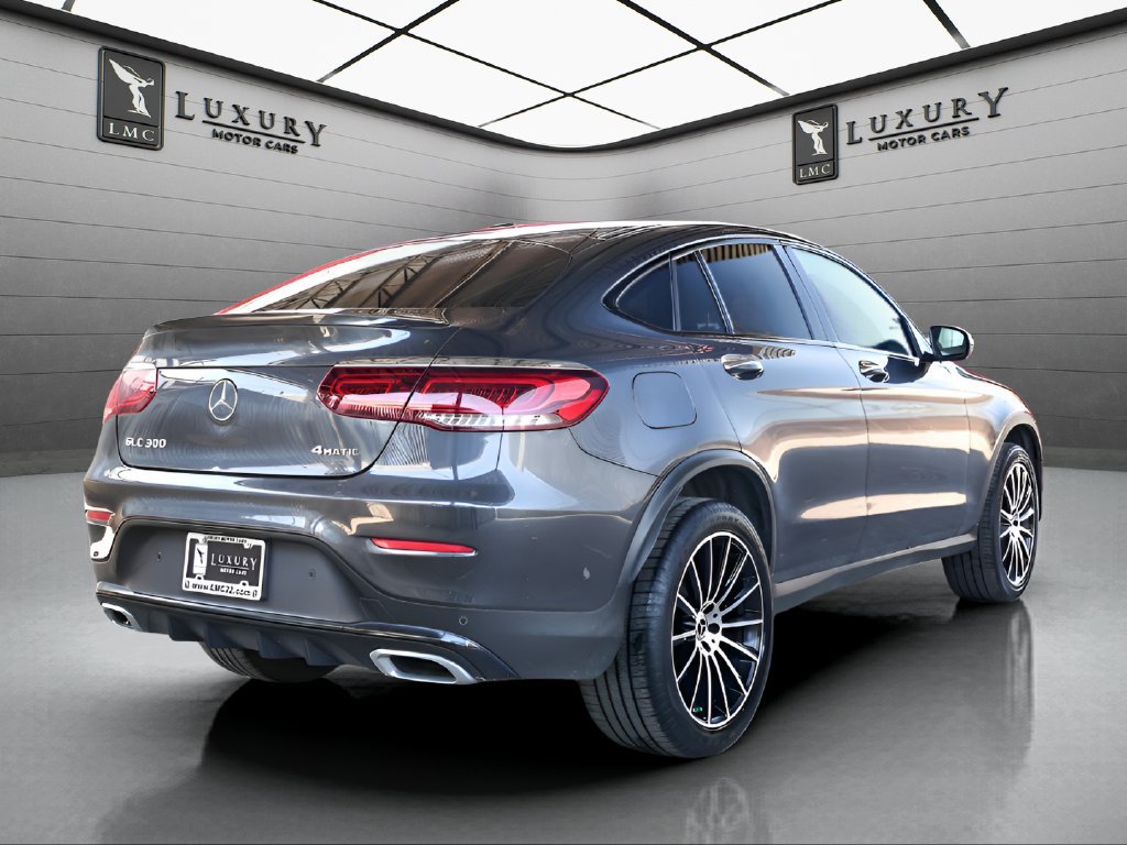 Used 2022 Mercedes-Benz GLC 300 4MATIC Coupe image 8