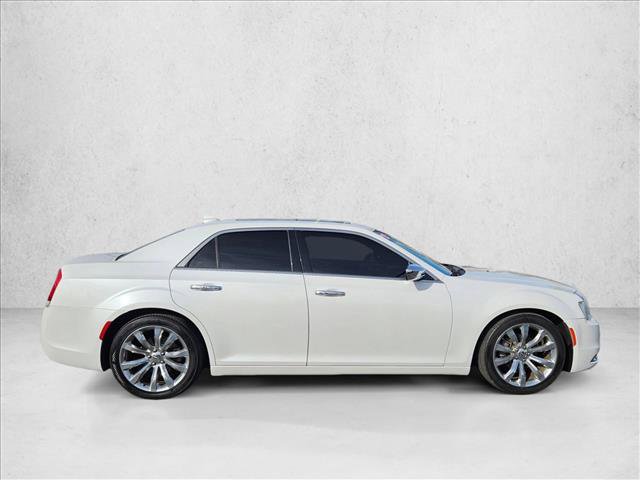 Used 2015 Chrysler 300 C w/ Harman/Kardon Audio Group image 4