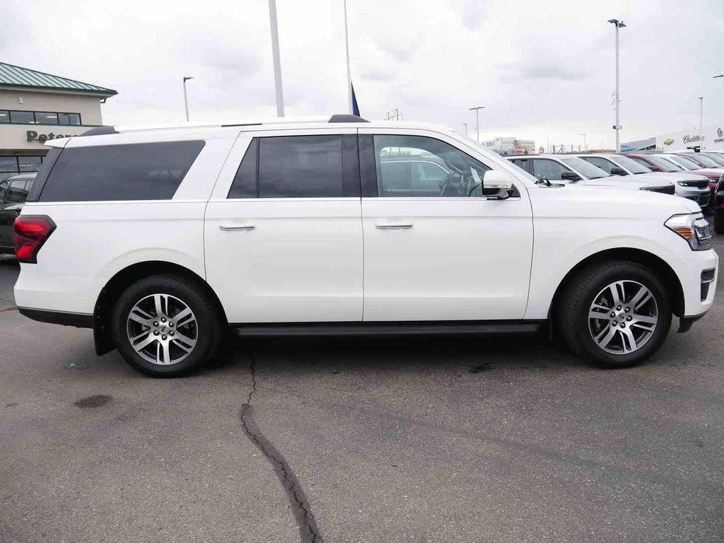 Used 2024 Ford Expedition Max Limited image 22