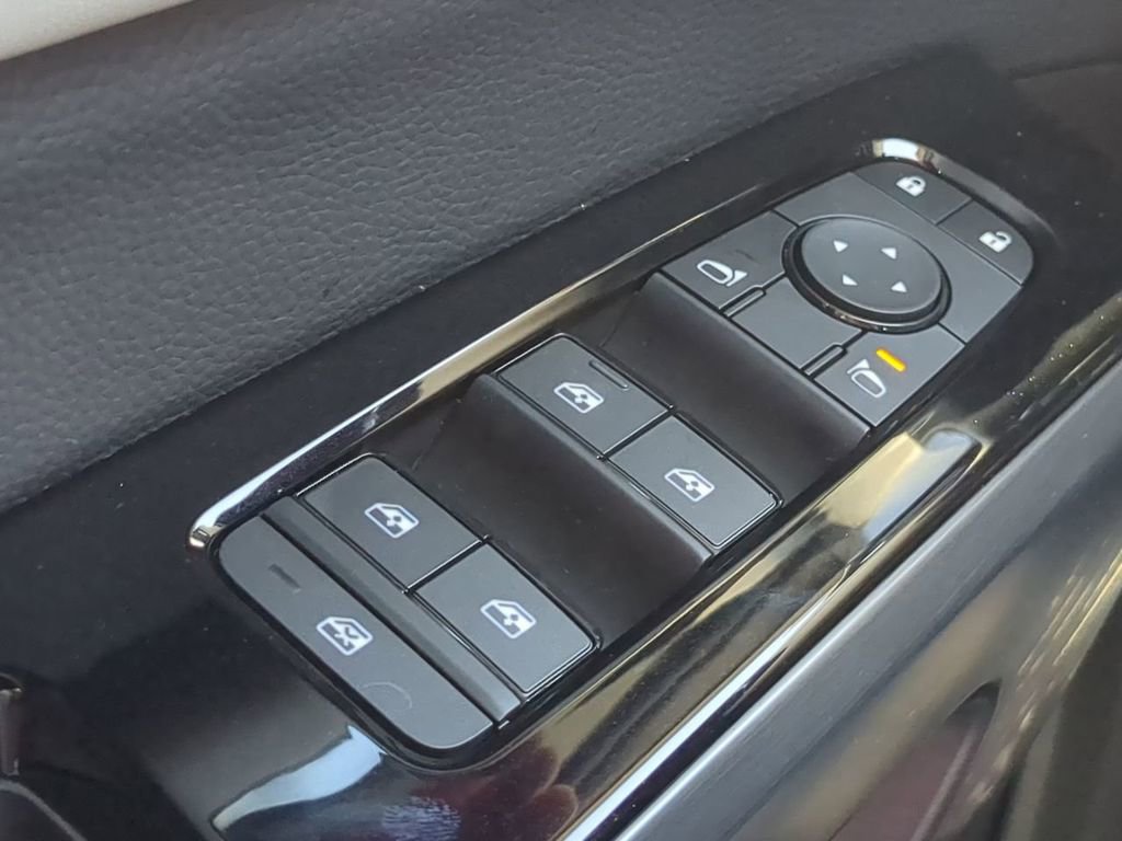 New 2026 Nissan Pathfinder SL w/ SL Premium Package AWD/4WD image 25