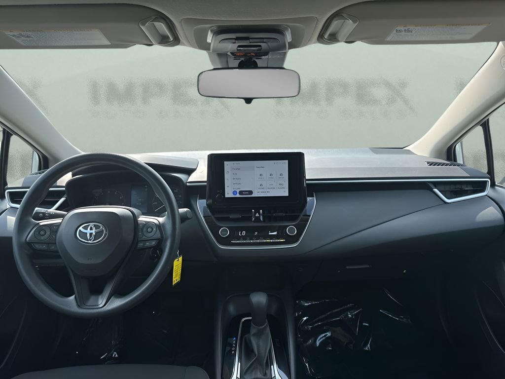 Used 2024 Toyota Corolla LE image 11