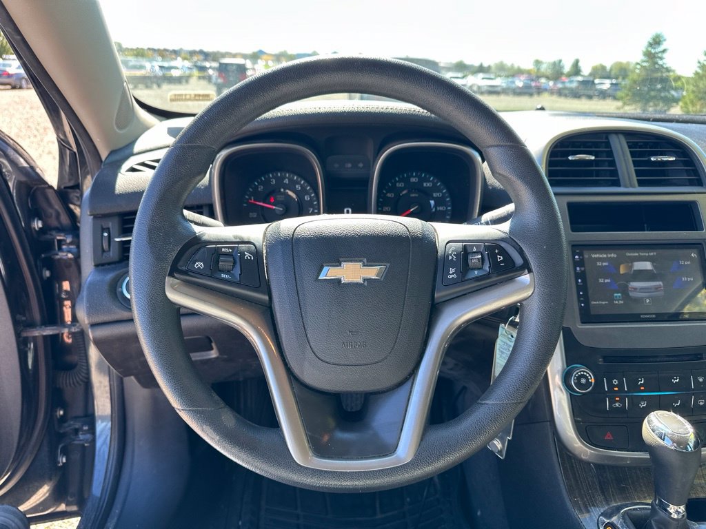 Used 2015 Chevrolet Malibu LT FWD image 20