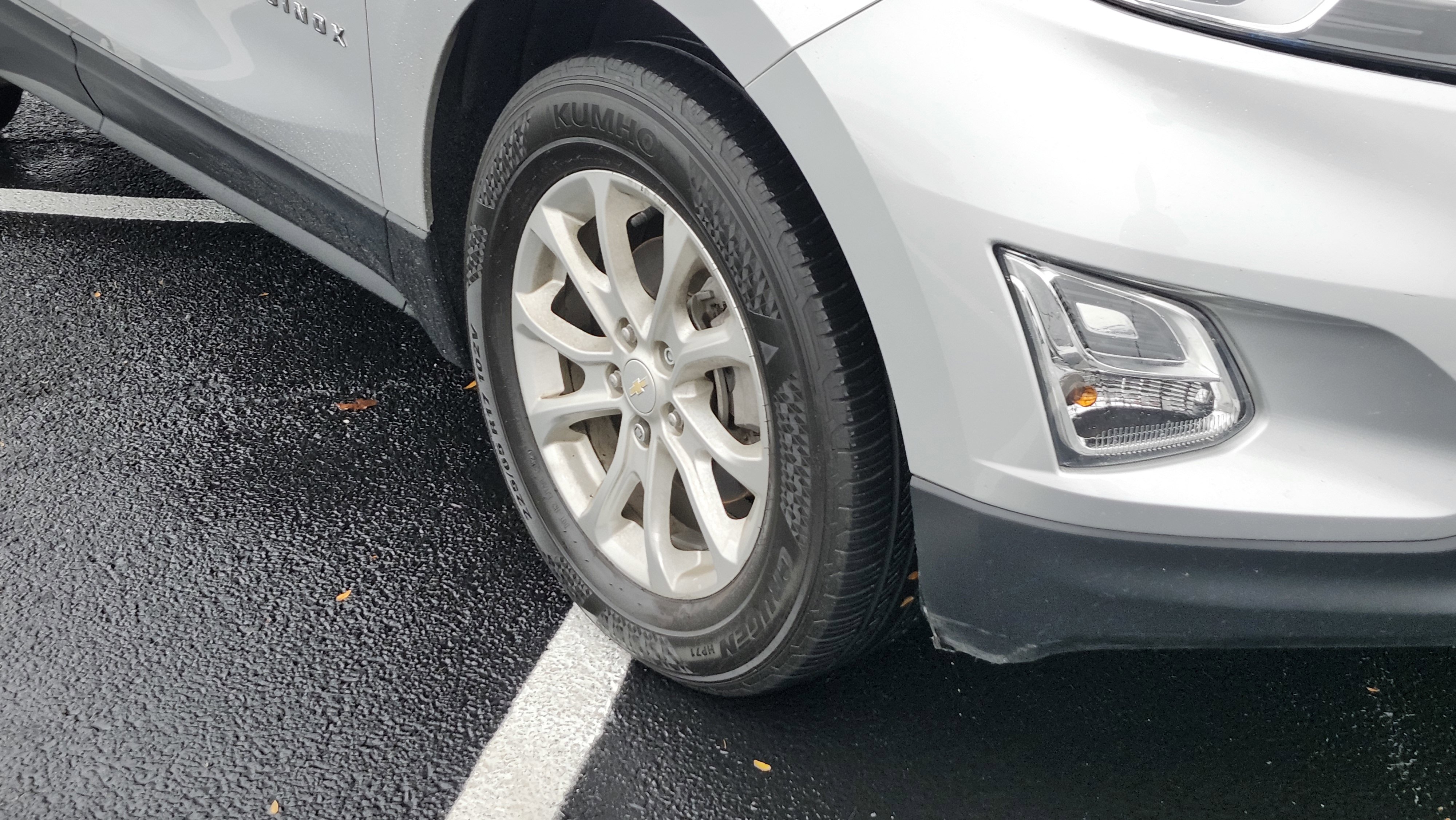 Used 2021 Chevrolet Equinox LS w/ LS Convenience Package image 31