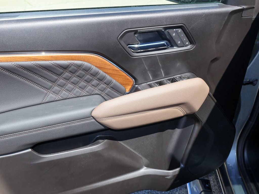 New 2026 GMC Canyon Denali image 10