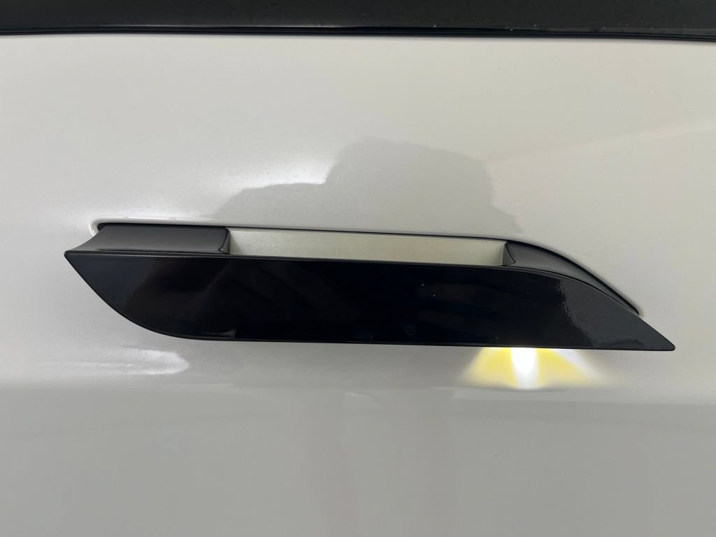 Used 2023 Tesla Model S Plaid AWD/4WD image 44