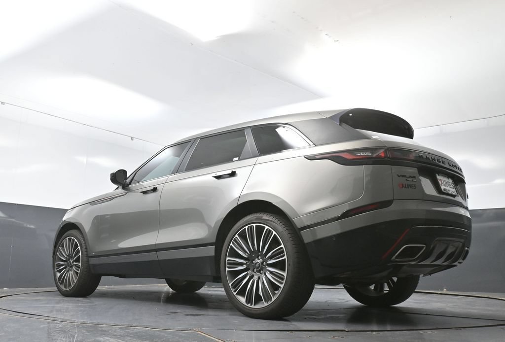 Used 2018 Land Rover Range Rover Velar R-Dynamic HSE AWD/4WD image 55