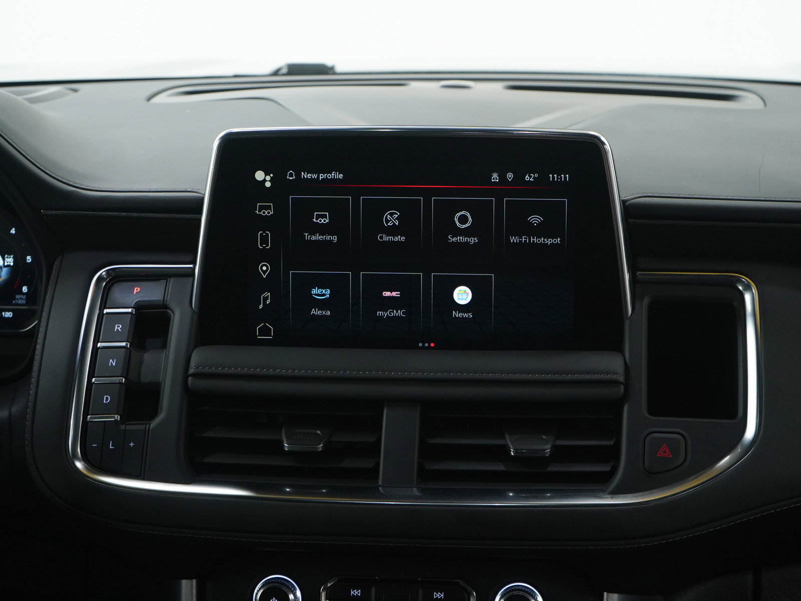 Used 2023 GMC Yukon XL SLE image 16