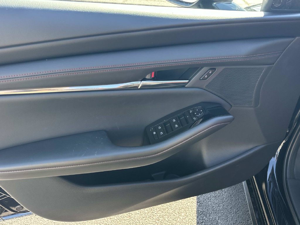 New 2026 MAZDA MAZDA3 Carbon AWD/4WD image 27