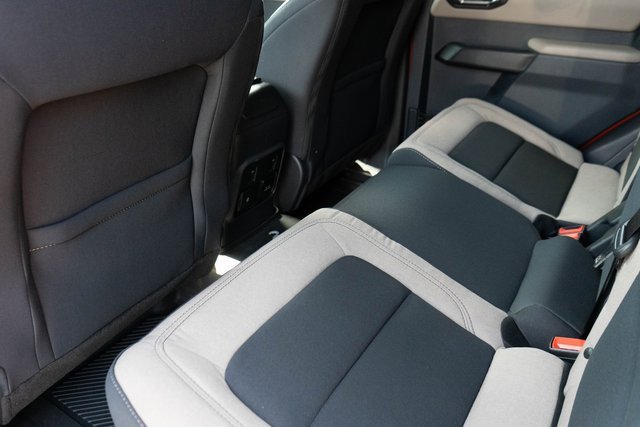 Used 2023 Ford Bronco Big Bend image 17