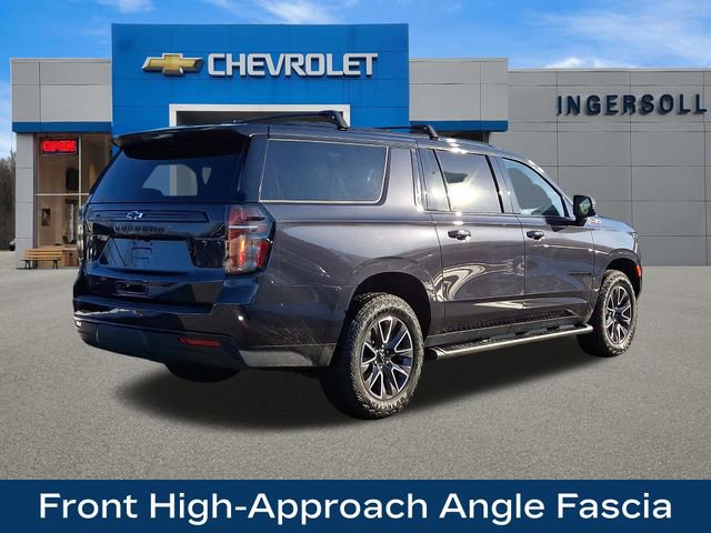 Used 2024 Chevrolet Suburban Z71 w/ Luxury Package AWD/4WD image 28