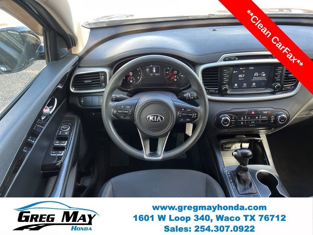 Used 2018 Kia Sorento LX image 20