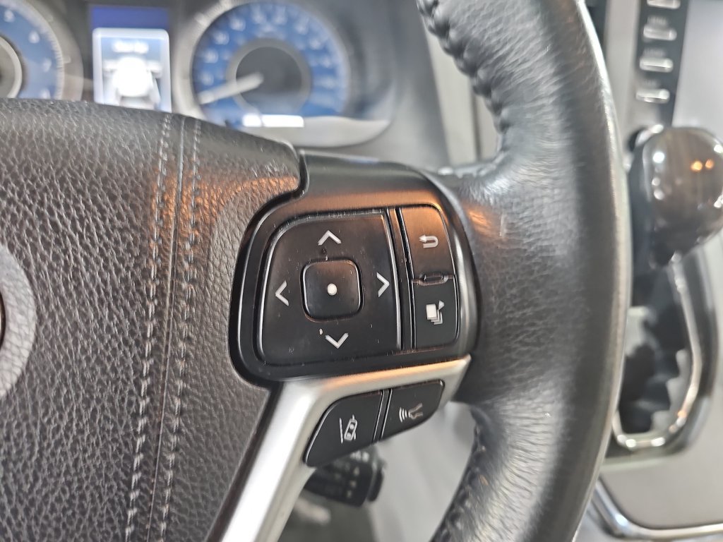 Used 2018 Toyota Sienna XLE Premium AWD/4WD image 26