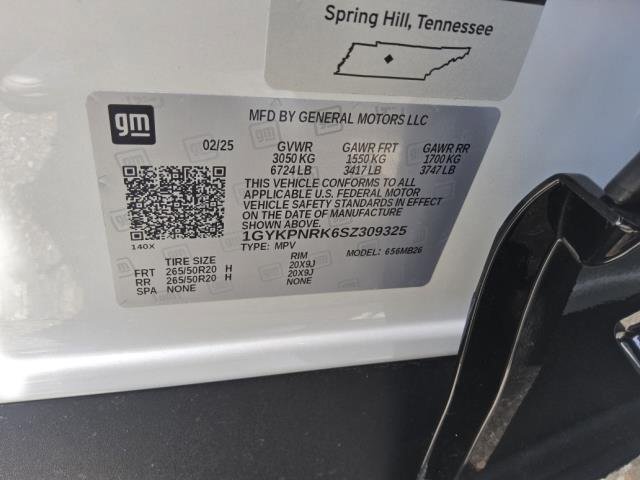 Used 2025 Cadillac Lyriq Luxury RWD image 24