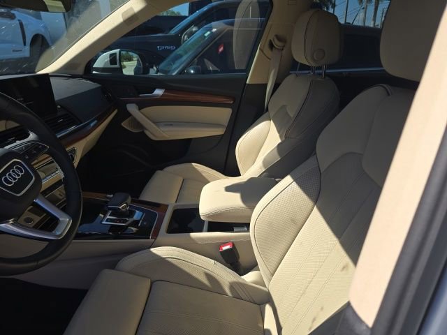 Used 2023 Audi Q5 2.0T Premium Plus AWD/4WD image 6