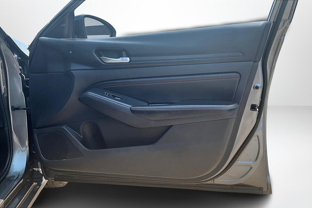 Used 2020 Nissan Altima 2.5 SR image 26