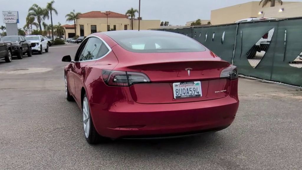 Used 2020 Tesla Model 3 Long Range AWD/4WD image 3
