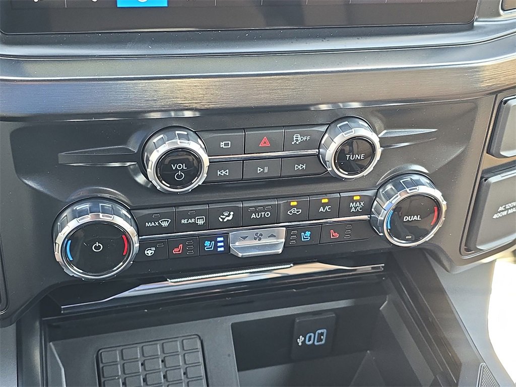 New 2026 Ford F250 Lariat image 25