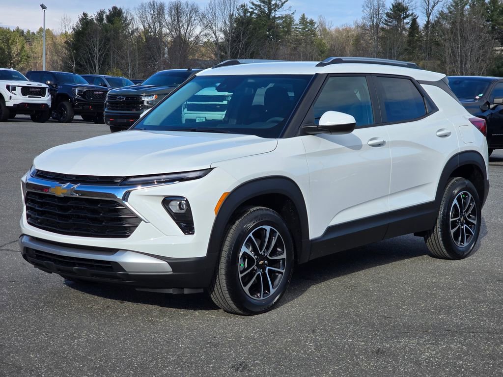 New 2026 Chevrolet TrailBlazer LT image 2