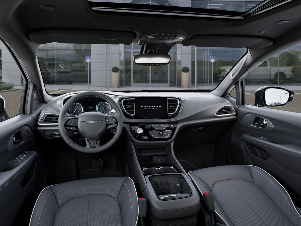 New 2027 Chrysler Pacifica Limited AWD/4WD image 14