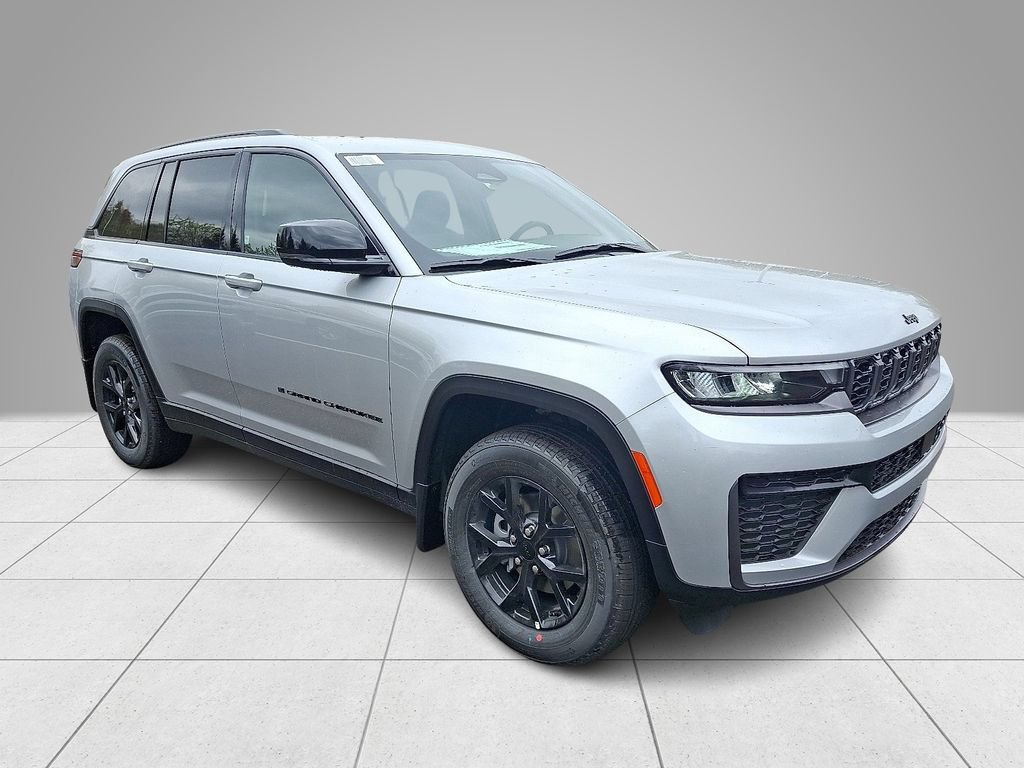 New 2026 Jeep Grand Cherokee Altitude AWD/4WD image 3