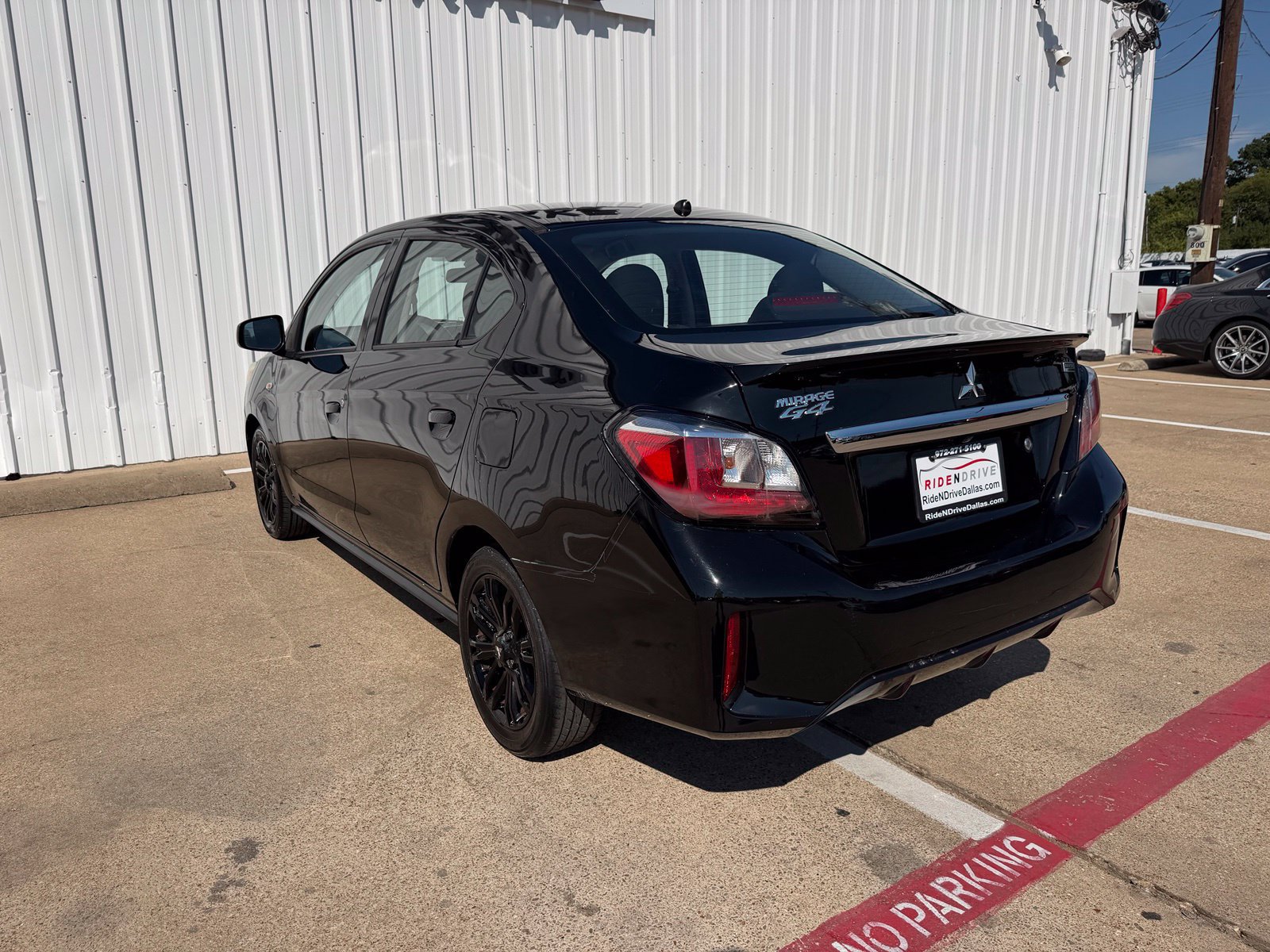 Used 2022 Mitsubishi Mirage G4 Black Edition FWD image 4